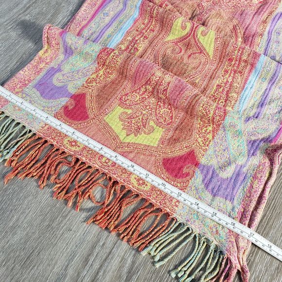 Very Colorful & Versatile Paisley Print 71" x 17" Scarf with 2.5" Tassels - Picture 14 of 16
